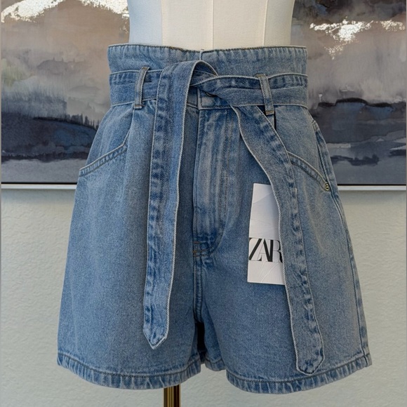 Zara Pants - NWT Zara Women's High Rise Light Blue Denim Shorts
